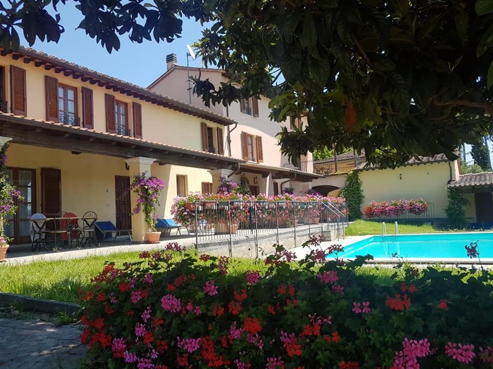 Residence Il Vigneto Lari Exterior foto