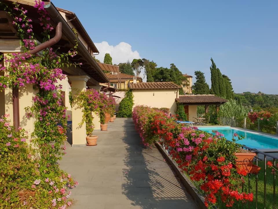 Residence Il Vigneto Lari Exterior foto