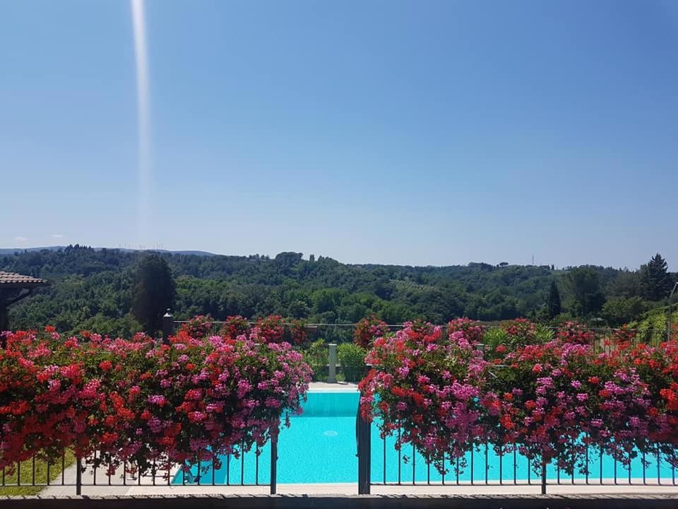 Residence Il Vigneto Lari Exterior foto