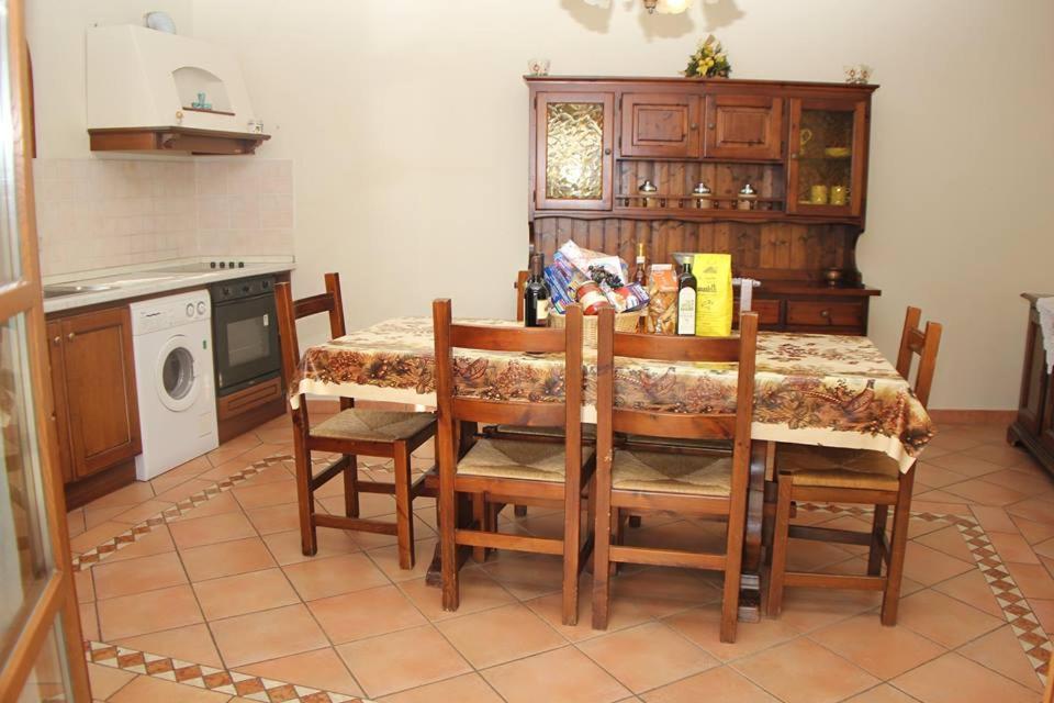 Residence Il Vigneto Lari Exterior foto